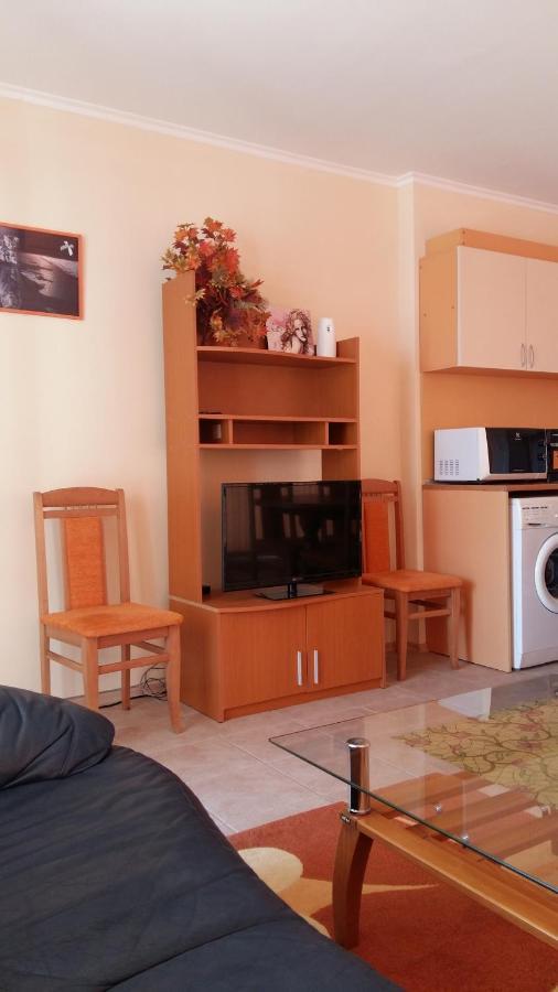 Sunrise Apartment Balchik Esterno foto