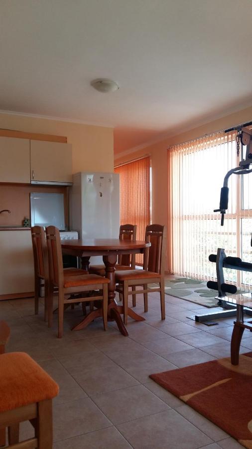 Sunrise Apartment Balchik Esterno foto
